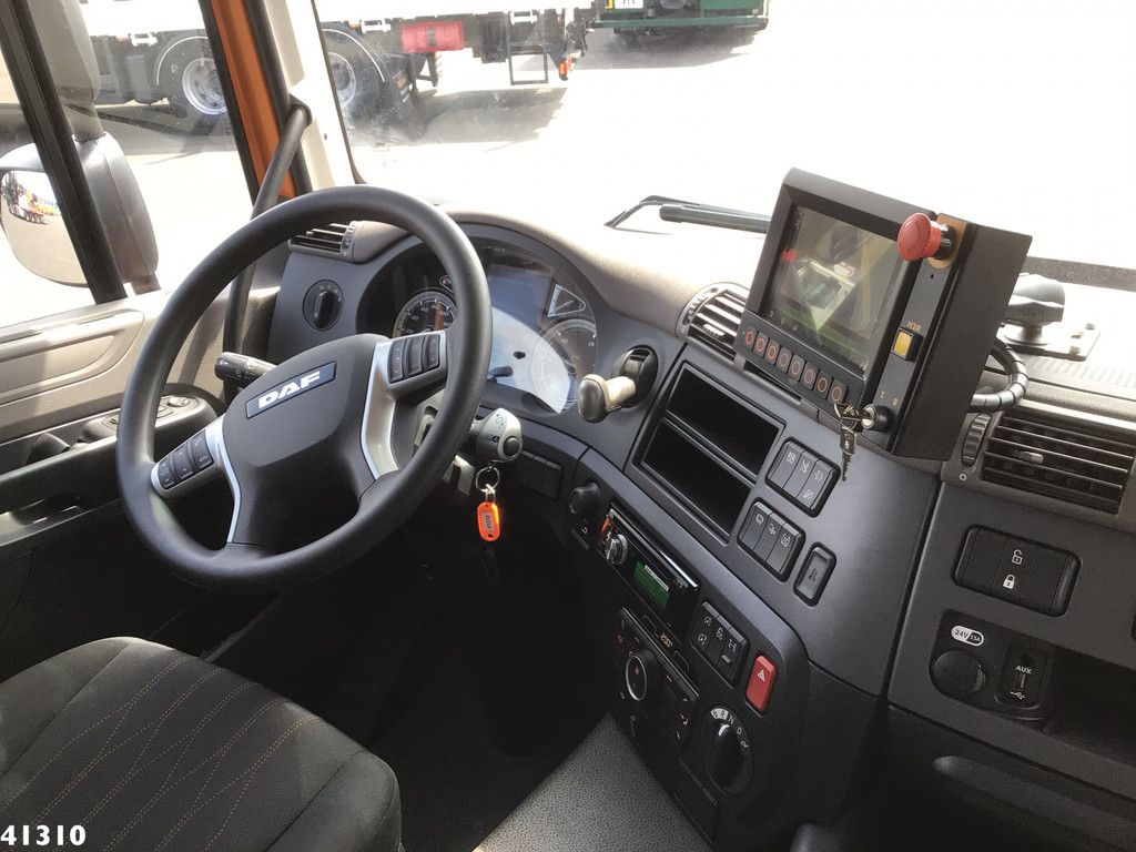 DAF FAN CF 340 Hiab 23 ton/meter laadkraan