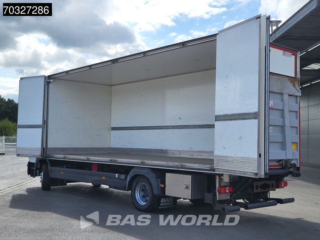 Mercedes Atego Atego 1524 4X2 15tonner 6-cylinder 2000kg Ladebordwand Automatic Euro 6