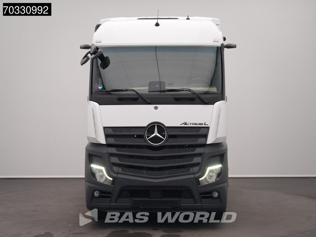 Mercedes Actros 1845 4X2 StreamSpace Retarder Standklima Navi ACC