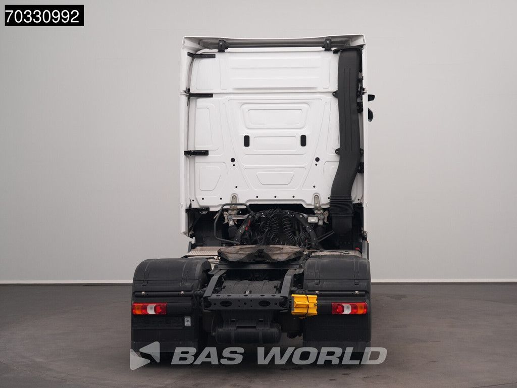 Mercedes Actros 1845 4X2 StreamSpace Retarder Standklima Navi ACC