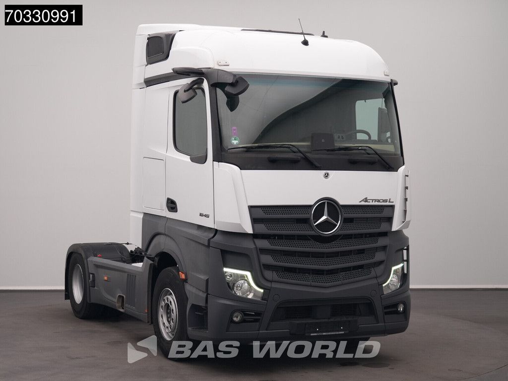 Mercedes Actros 1845 4X2 StreamSpace Retarder Standklima Navi ACC