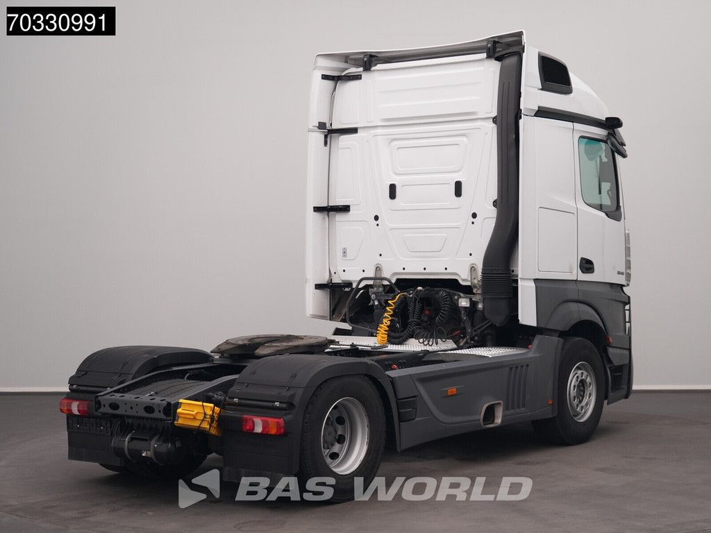 Mercedes Actros 1845 4X2 StreamSpace Retarder Standklima Navi ACC