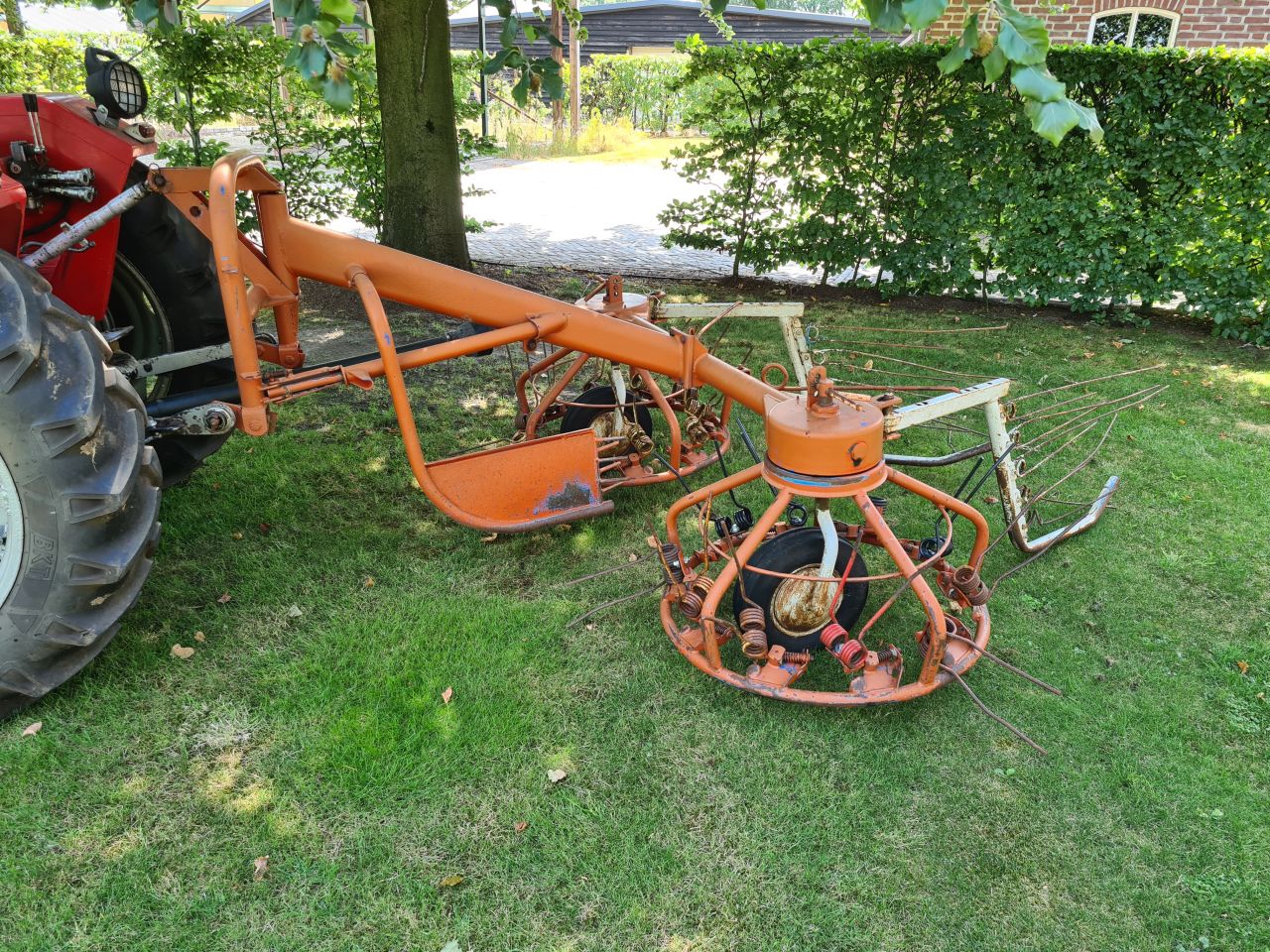Goedwerkende PZ Strela schudder duiner hark.