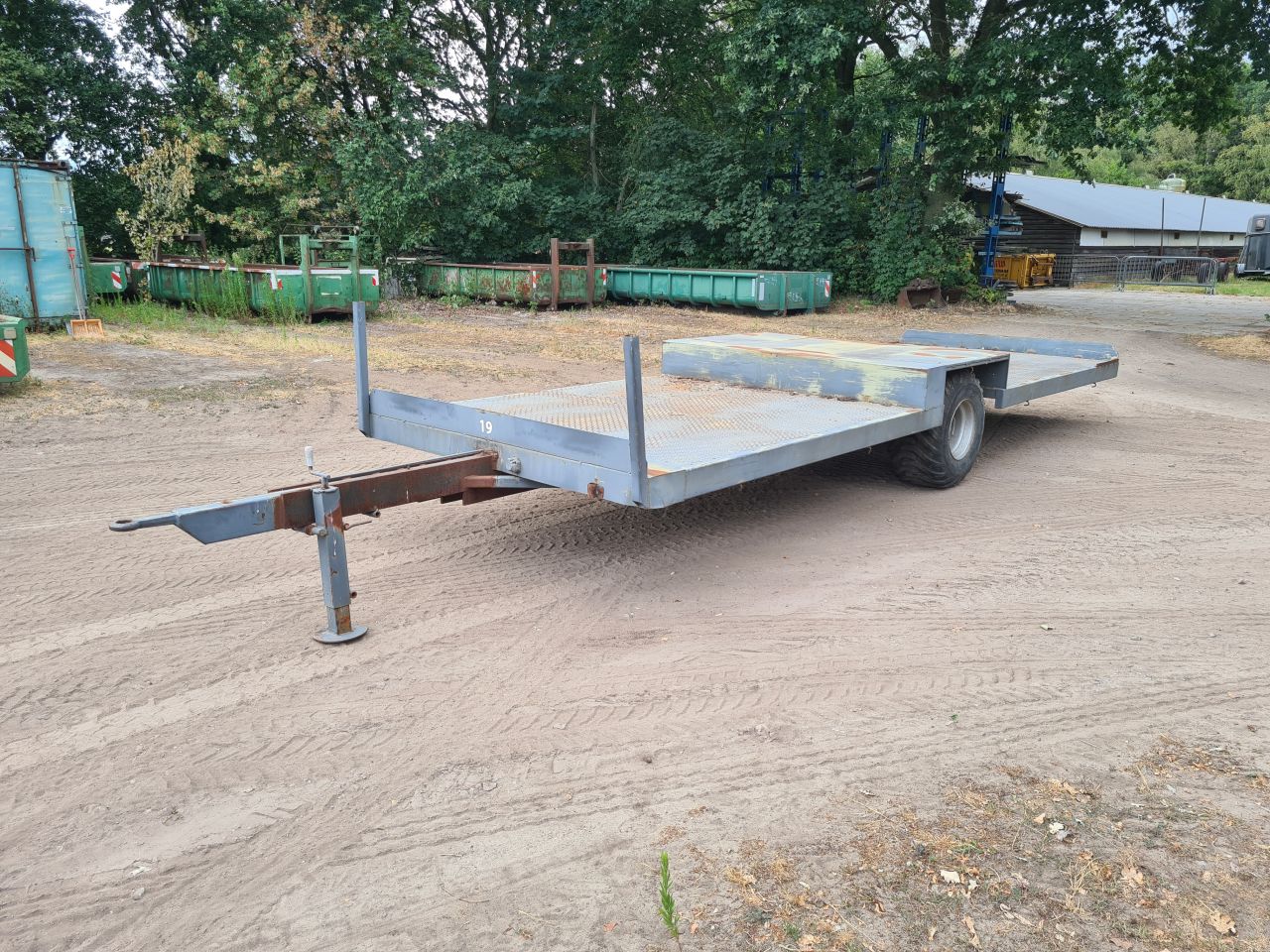 Platte wagen landbouwwagen wipkar schamelwagen kar.