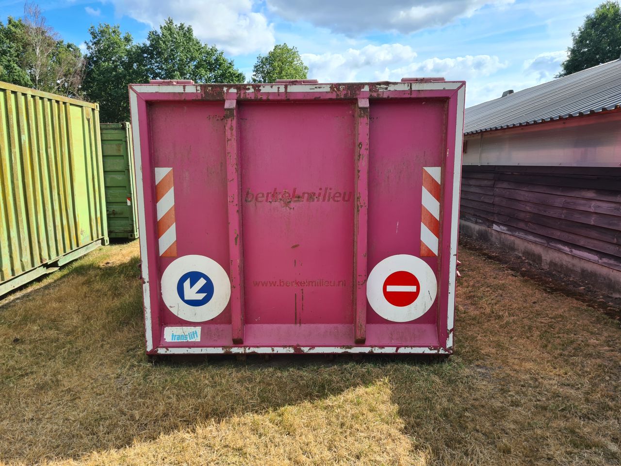 Translift persbak perscontainer container huls haakarm en kabel.
