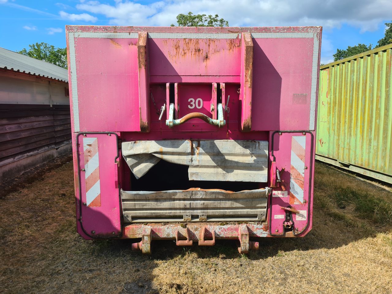 Translift persbak perscontainer container huls haakarm en kabel.