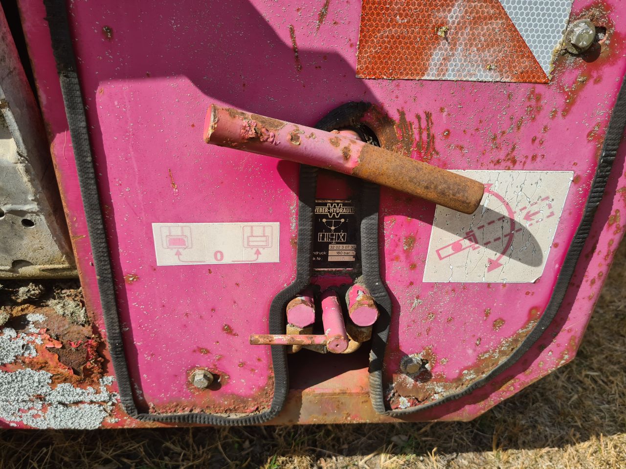 Translift persbak perscontainer container huls haakarm en kabel.
