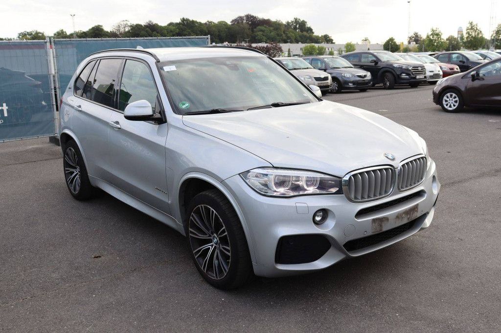 SUV BMW X5 Electric+Petrol 245hp 2018 (Margin)