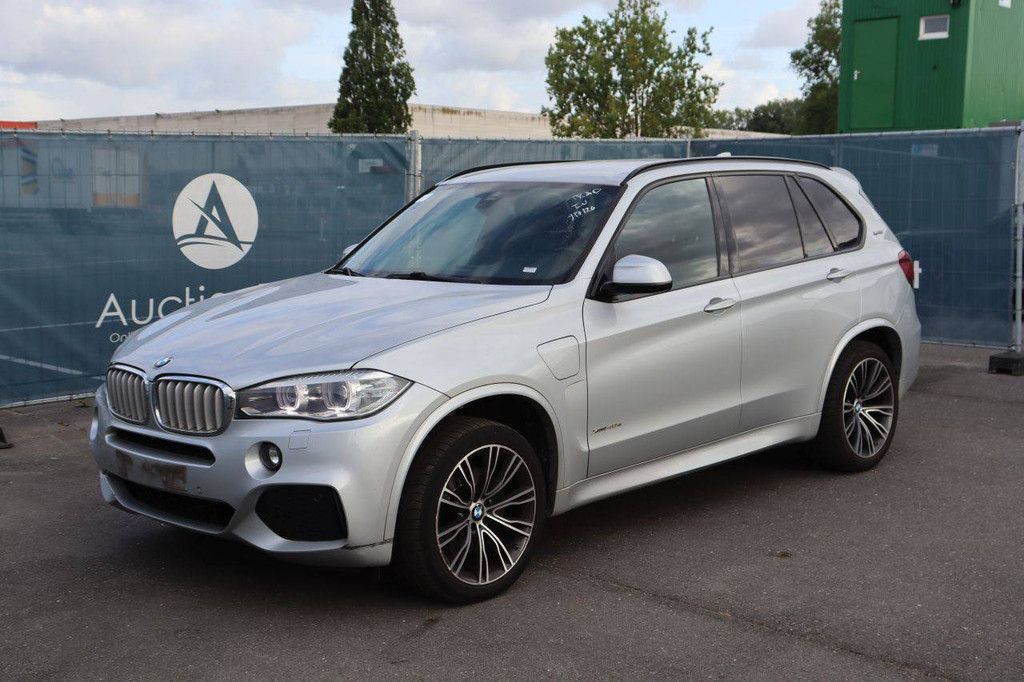 SUV BMW X5 Electric+Petrol 245hp 2018 (Margin)