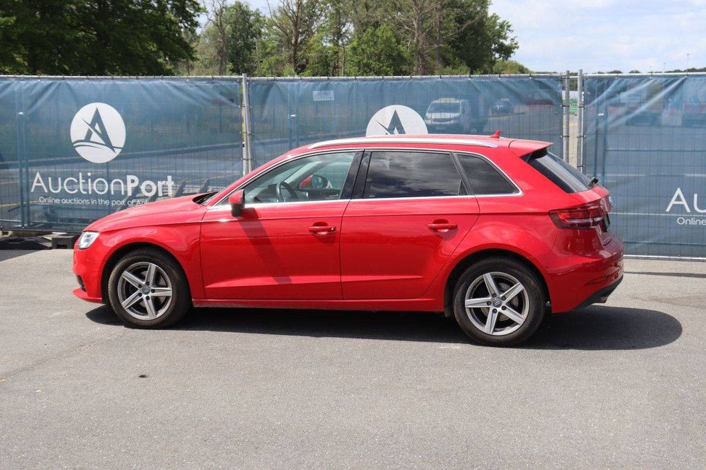 Passenger car Audi A3 Sportback Diesel 116hp 2017 (Margin)