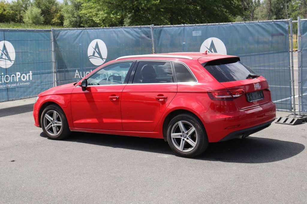 Passenger car Audi A3 Sportback Diesel 116hp 2017 (Margin)