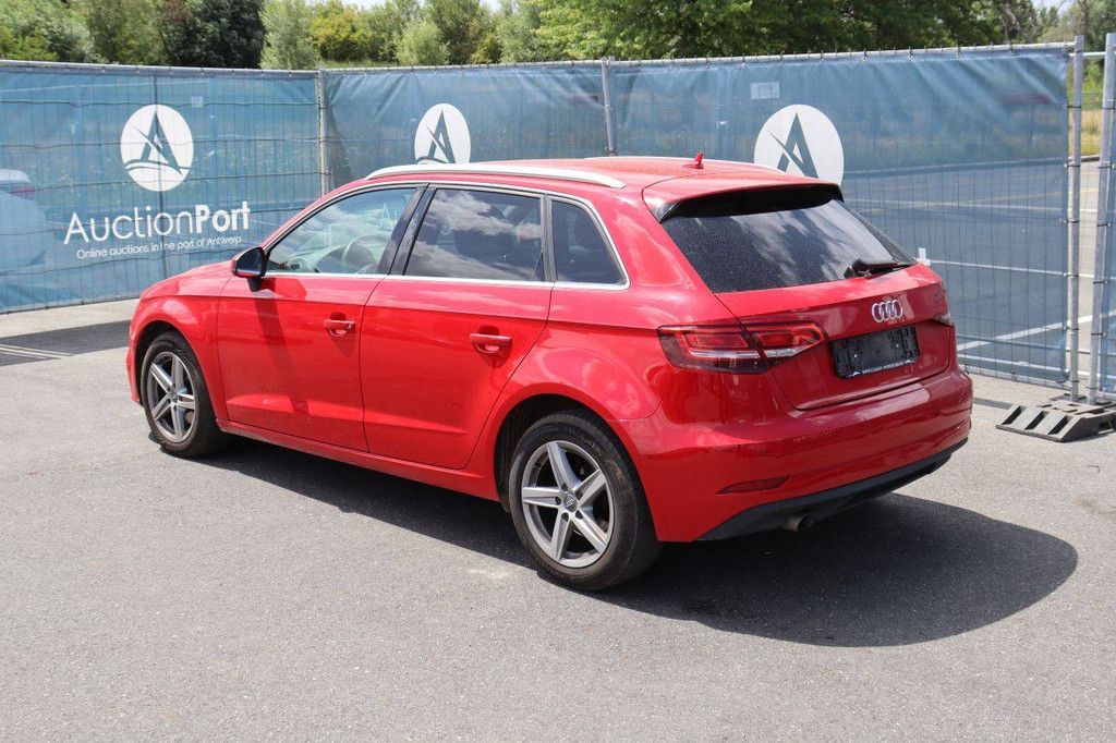 Passenger car Audi A3 Sportback Diesel 116hp 2017 (Margin)