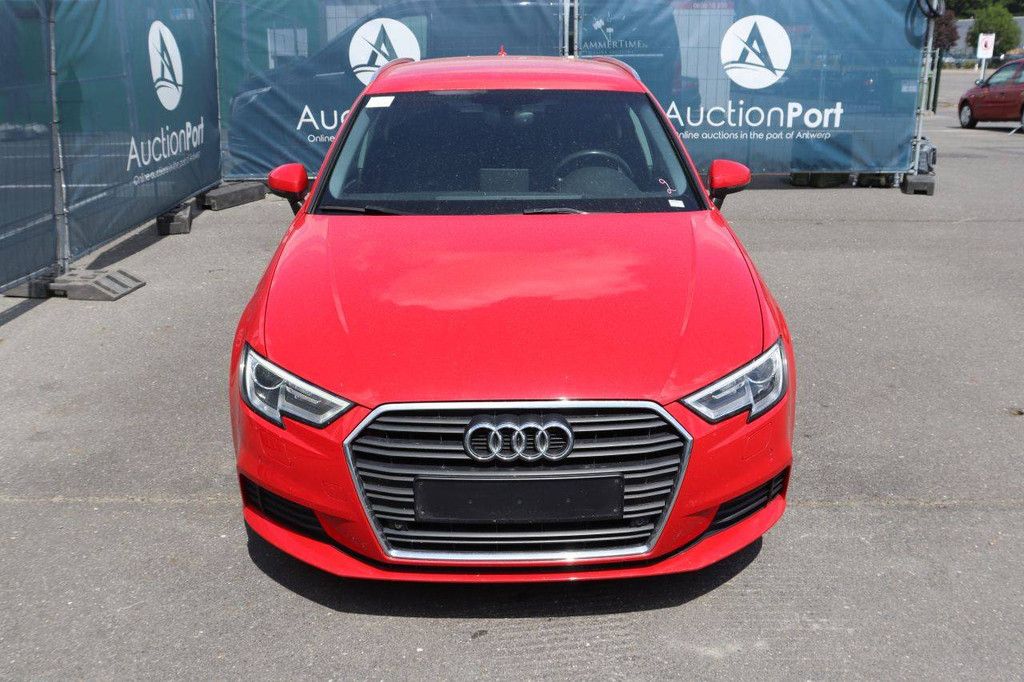 Passenger car Audi A3 Sportback Diesel 116hp 2017 (Margin)