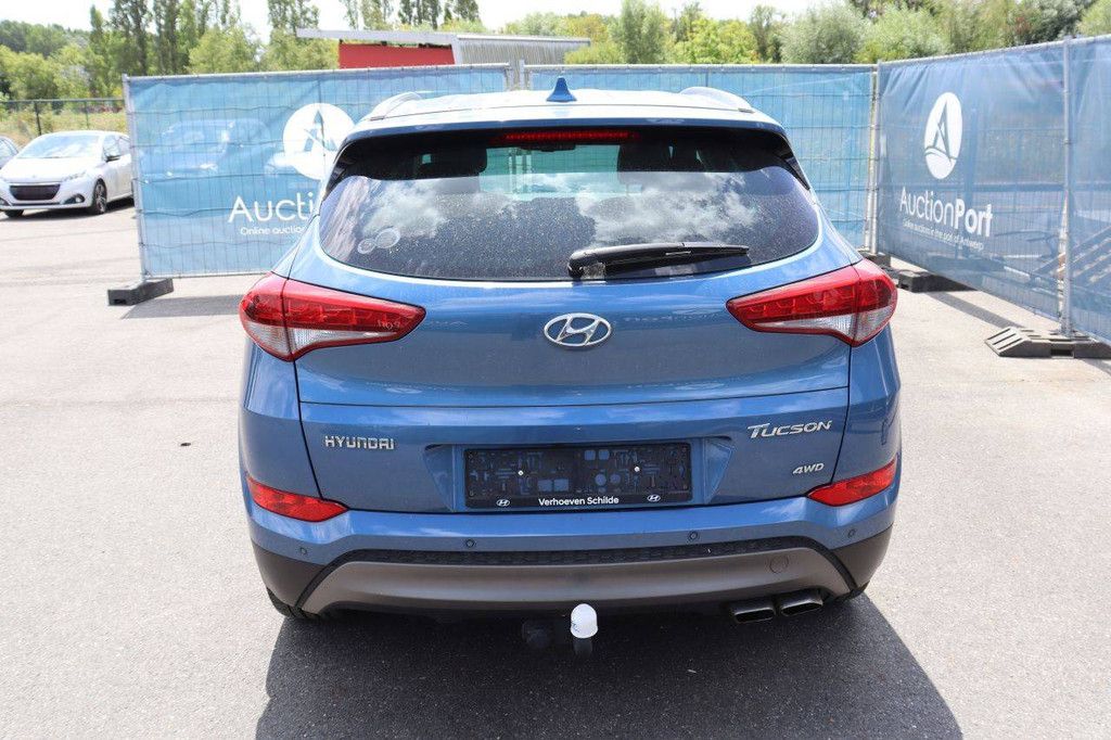 SUV Hyundai Tucson Benzin 177 PS 2016 (Marge)