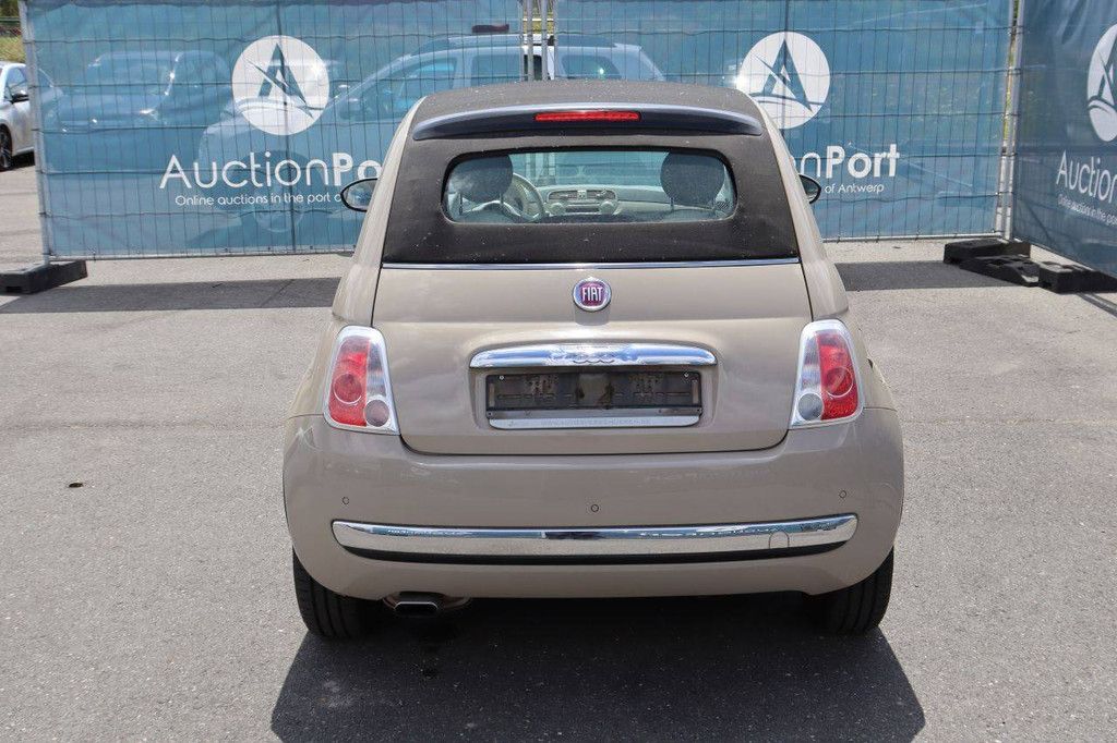 Passenger car Fiat 500C Petrol 69hp 2014 (Margin)
