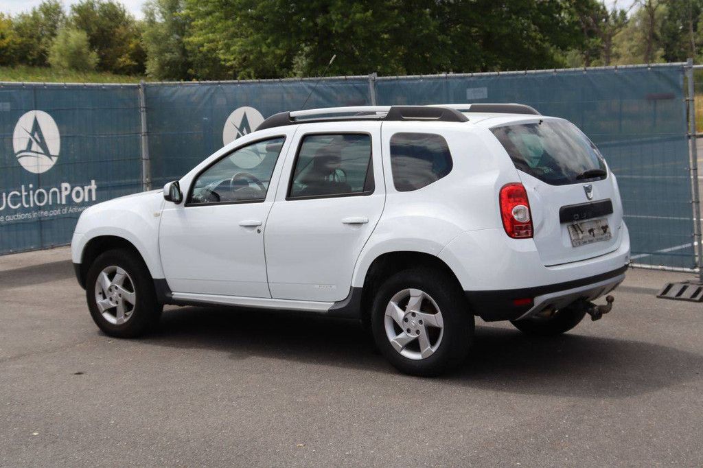 SUV Dacia Duster Diesel 107 PS 2012 (Marge)