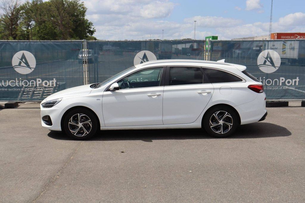 Pkw Hyundai i30 Hybrid 120 PS 2021 (Marge)