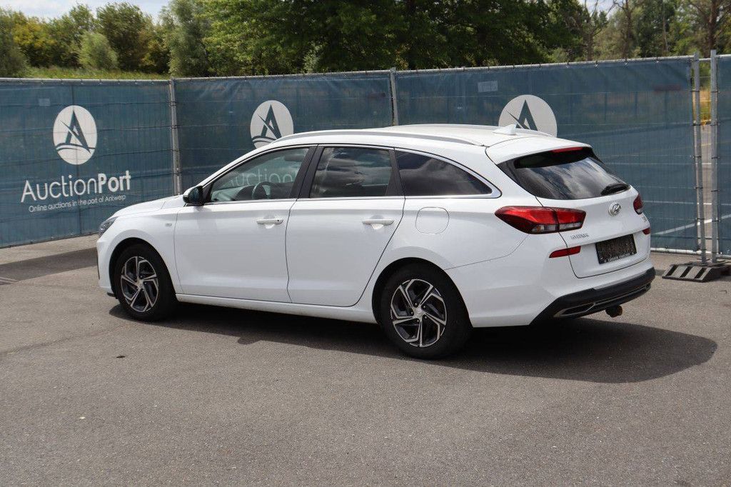 Pkw Hyundai i30 Hybrid 120 PS 2021 (Marge)