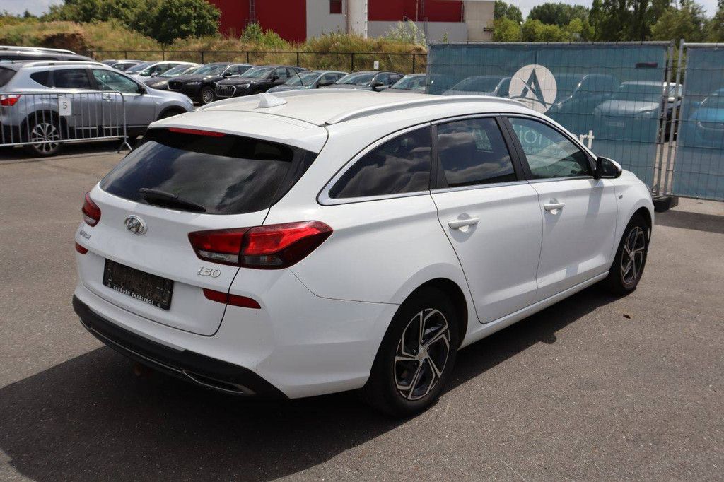 Pkw Hyundai i30 Hybrid 120 PS 2021 (Marge)