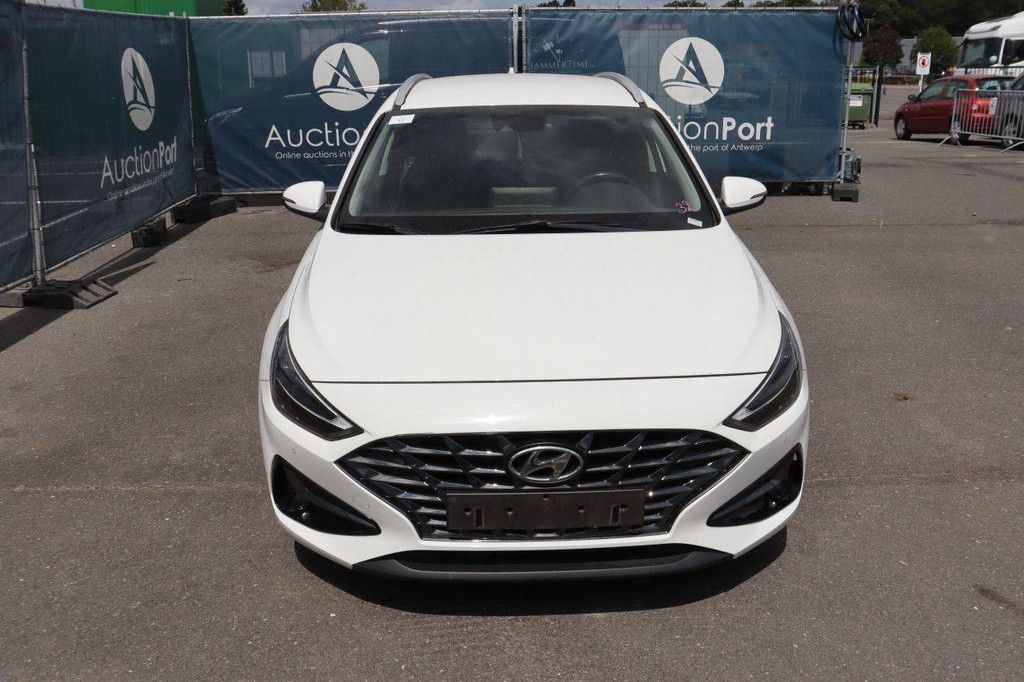Pkw Hyundai i30 Hybrid 120 PS 2021 (Marge)