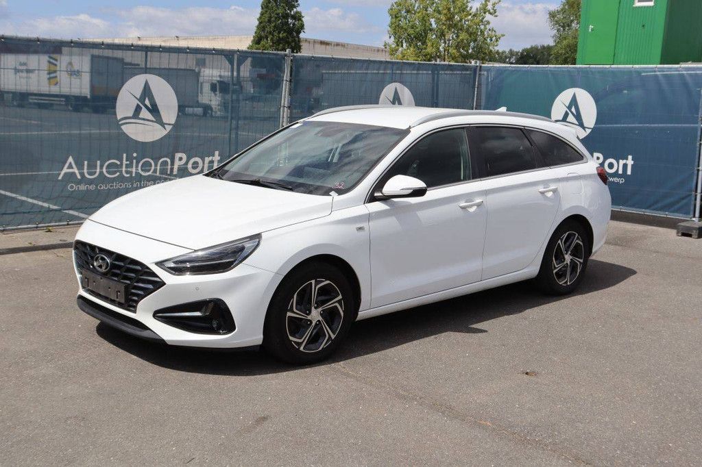 Pkw Hyundai i30 Hybrid 120 PS 2021 (Marge)