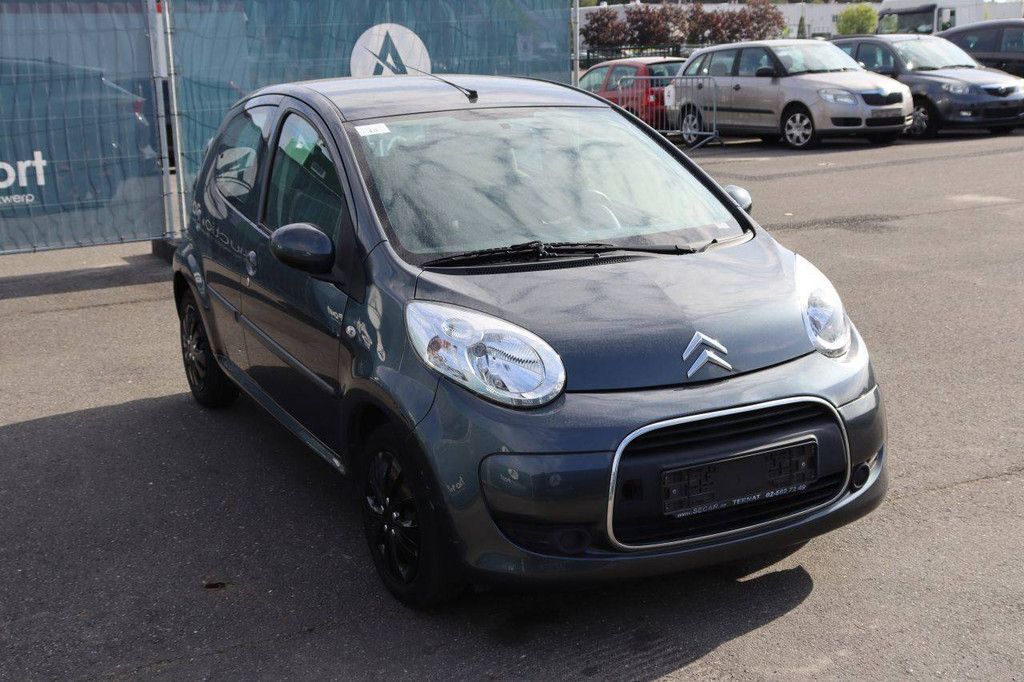 Pkw Citroën C1 Benzin 68 PS 2010 (Marge)