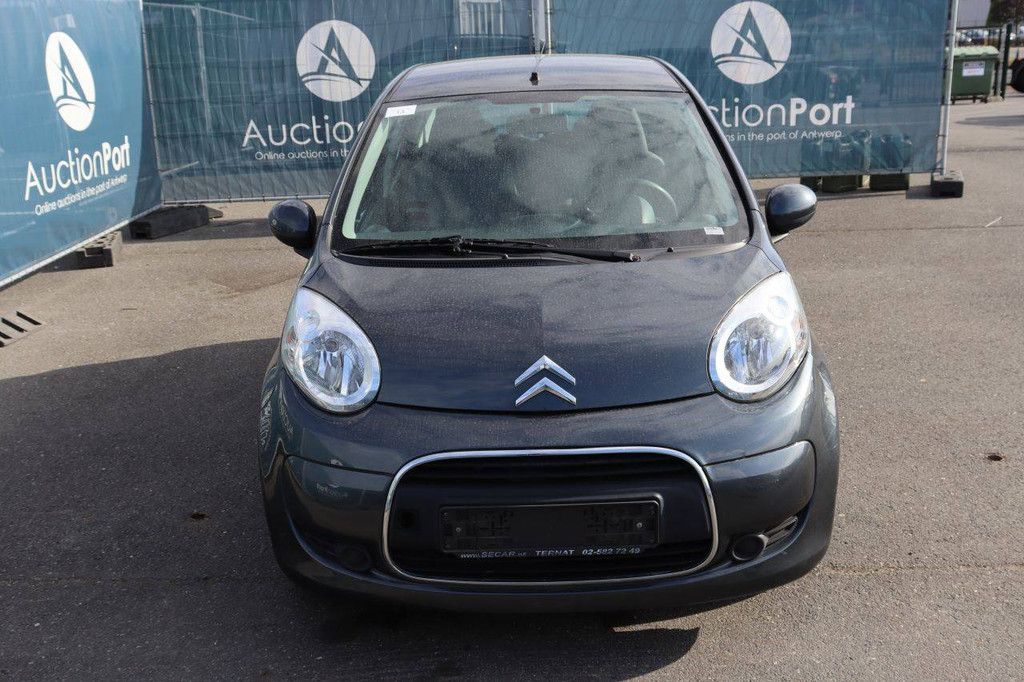 Pkw Citroën C1 Benzin 68 PS 2010 (Marge)