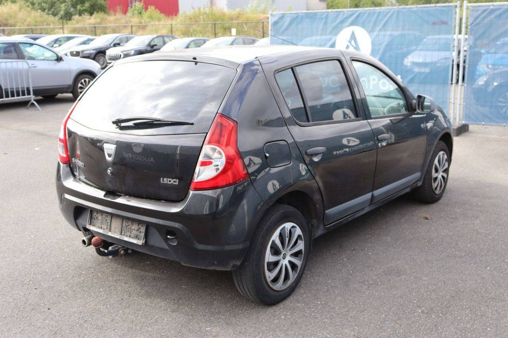 Pkw Dacia Sandero Diesel 70 PS 2011 (Margin)