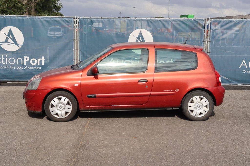 Renault Clio Diesel 65 PS Pkw, Baujahr 2005 (Margin)
