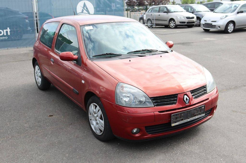 Renault Clio Diesel 65 PS Pkw, Baujahr 2005 (Margin)