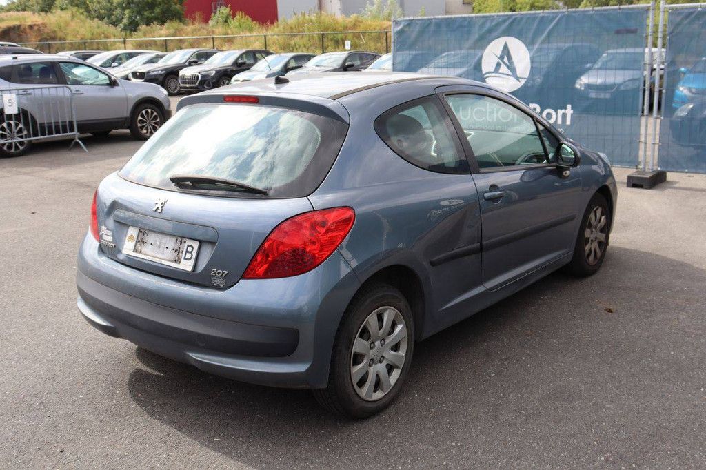 Pkw Peugeot 207 Benzin 95 PS 2008 (Margin)