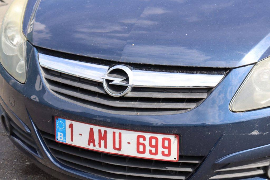 Pkw Opel Corsa Benzin 85 PS 2011 (Margin)