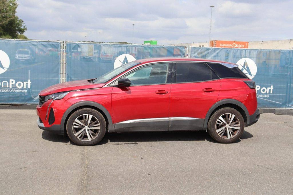SUV Peugeot 3008 Benzin 130 PS 2022 (Marge)