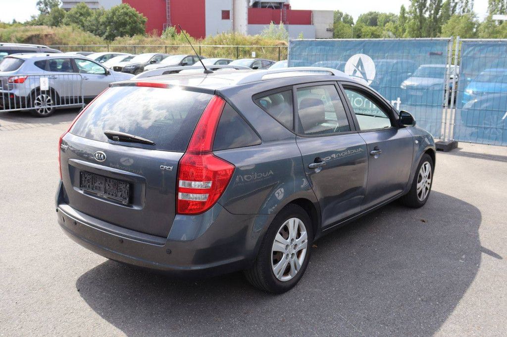 Passenger car Kia Ceed Diesel 115hp 2008 (Margin)