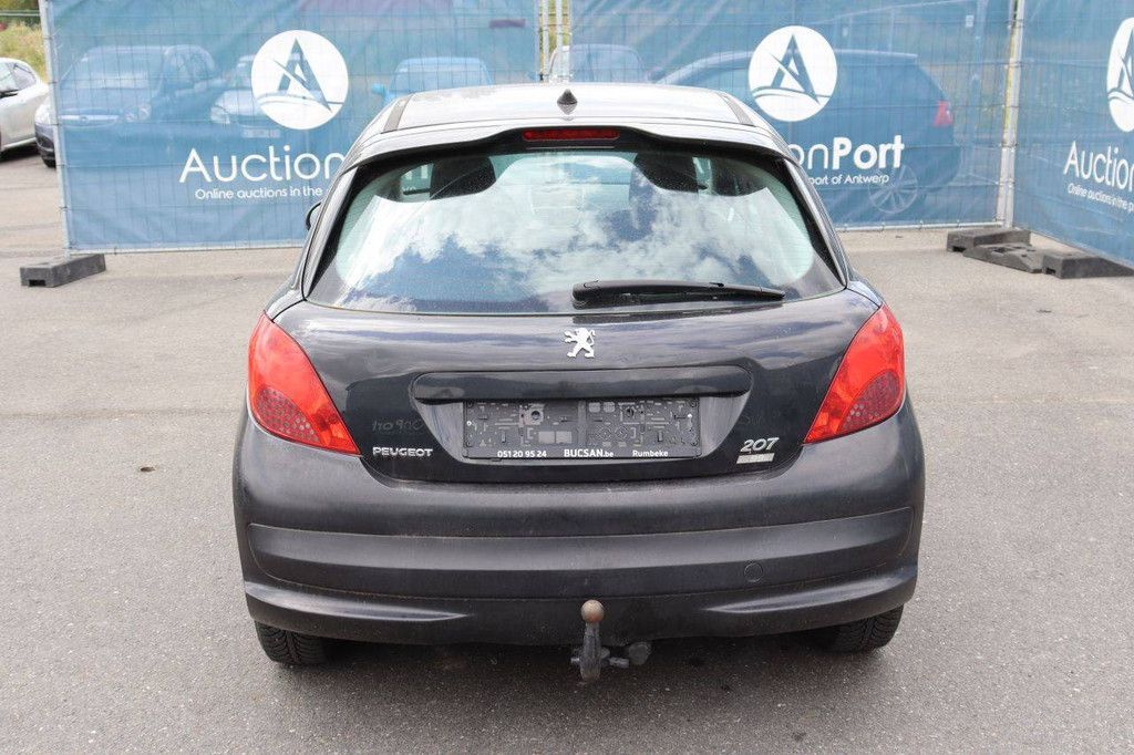 Pkw Peugeot 207 Benzin 88 PS 2007 (Margin)