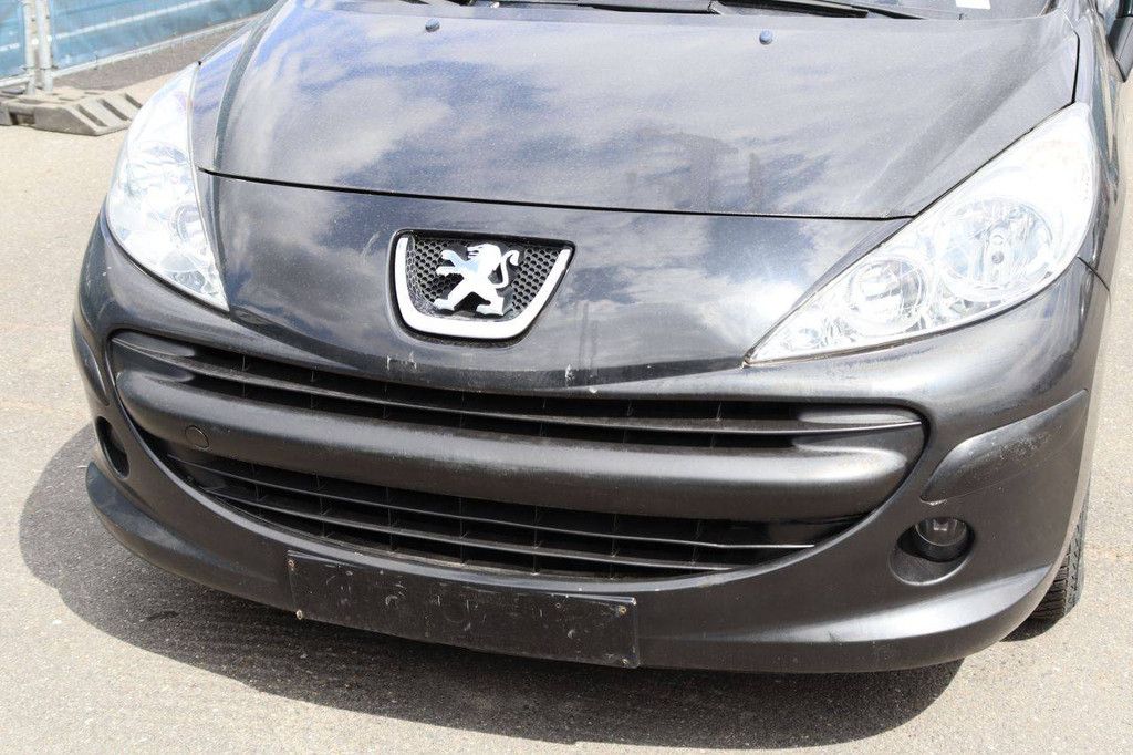 Pkw Peugeot 207 Benzin 88 PS 2007 (Margin)