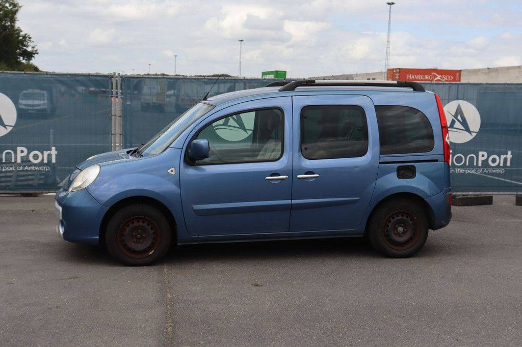 Renault Kangoo Pkw Benzin 106 PS 2013 (Margin)