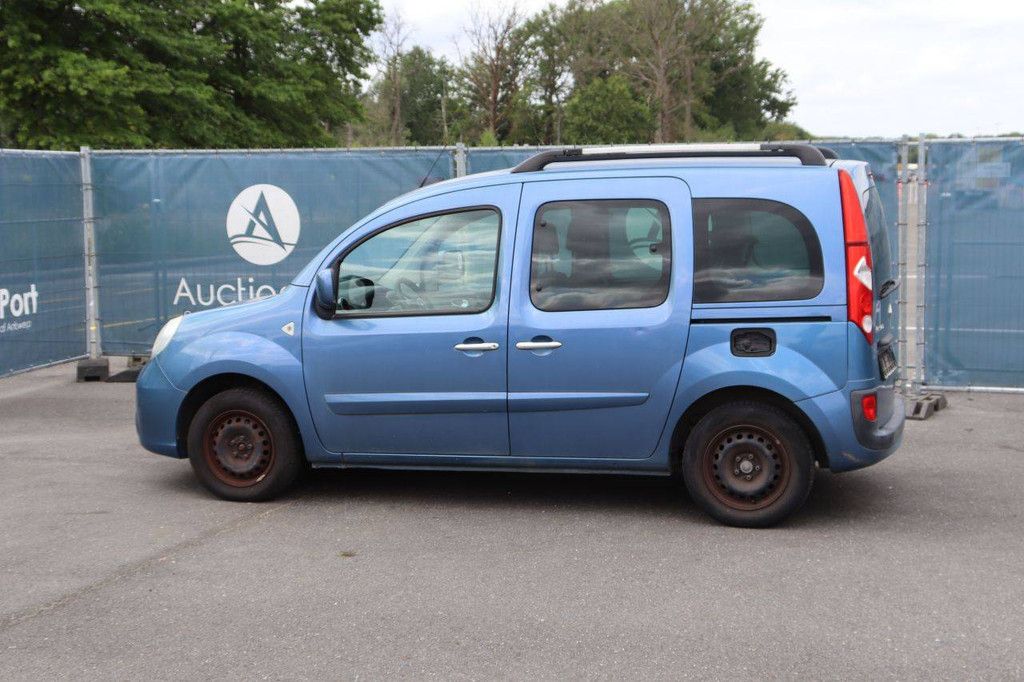 Renault Kangoo Pkw Benzin 106 PS 2013 (Margin)