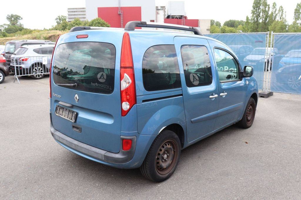 Renault Kangoo Pkw Benzin 106 PS 2013 (Margin)