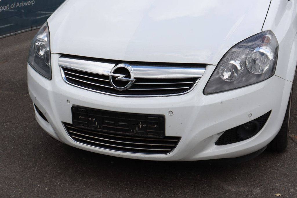 Pkw Opel Zafira Benzin 120 PS 2014 (Marge)