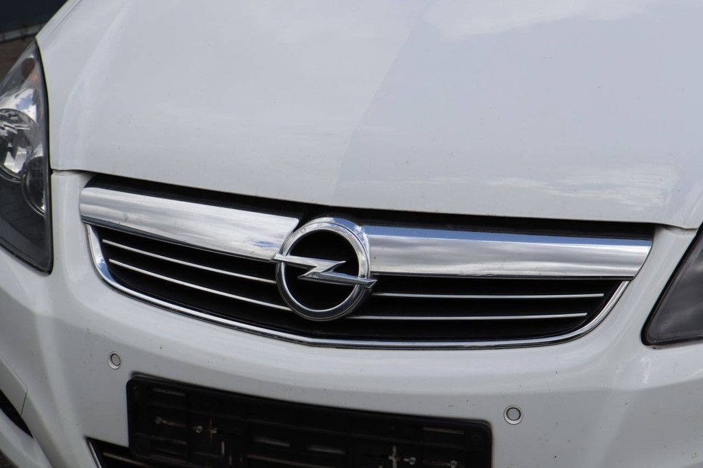 Pkw Opel Zafira Benzin 120 PS 2014 (Marge)