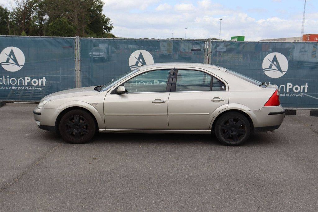 Passenger car Ford Mondeo Petrol 125hp 2005 (Margin)