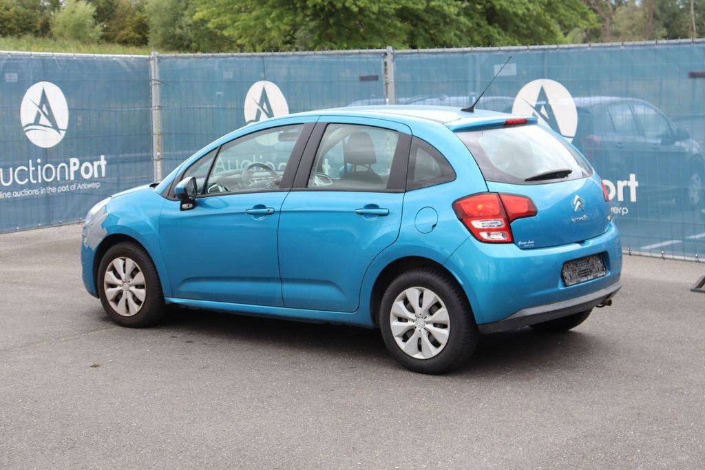 Pkw Citroën C3 Benzin 73 PS 2010 (Marge)