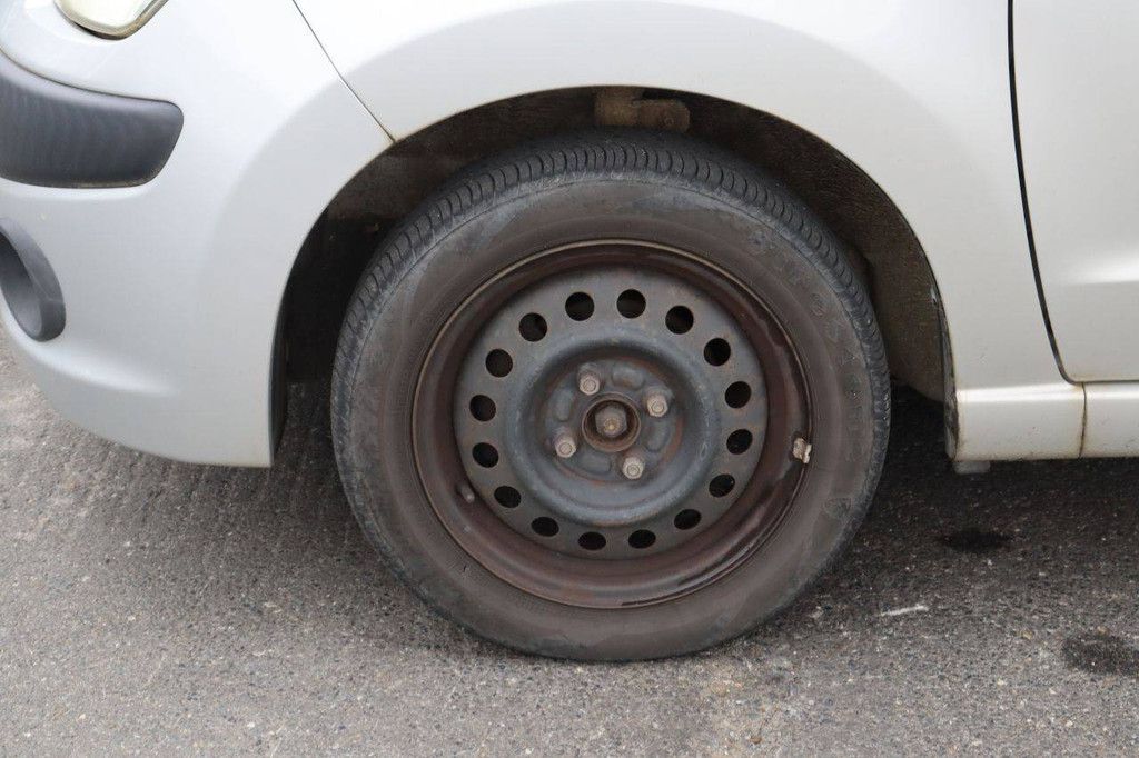 Passenger car Nissan Pixo Petrol 68hp 2010 (Margin)