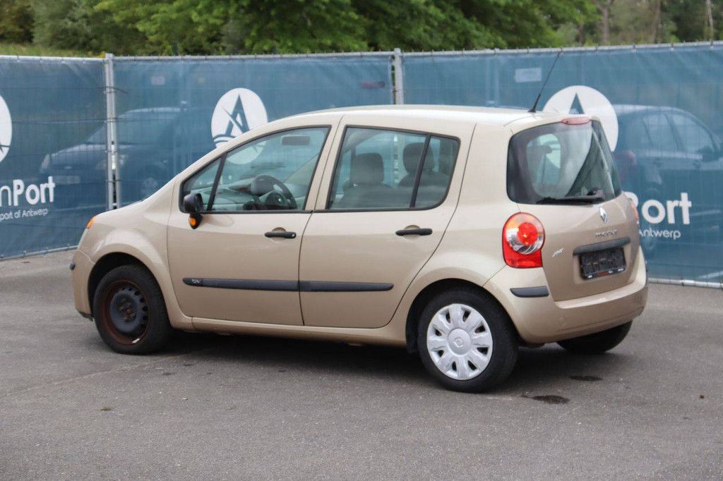 Renault Modus Benziner 75 PS Pkw 2006 (Margin)