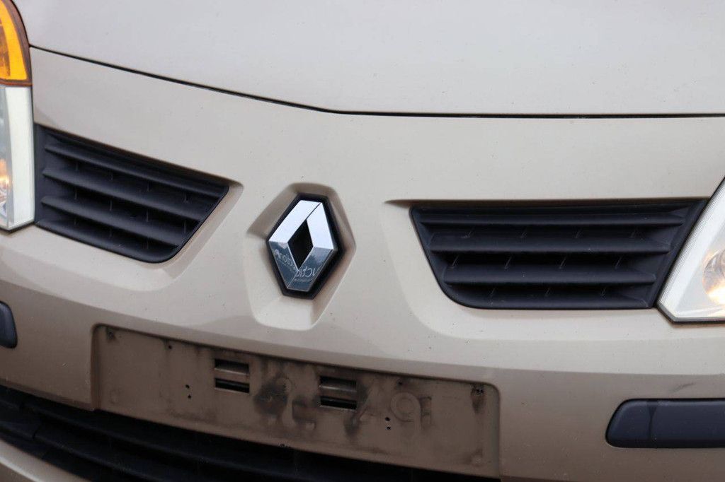 Renault Modus Benziner 75 PS Pkw 2006 (Margin)