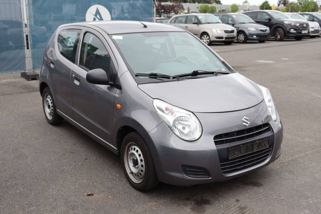 Suzuki Alto Pkw Benzin 68 PS 2012 (Margin)