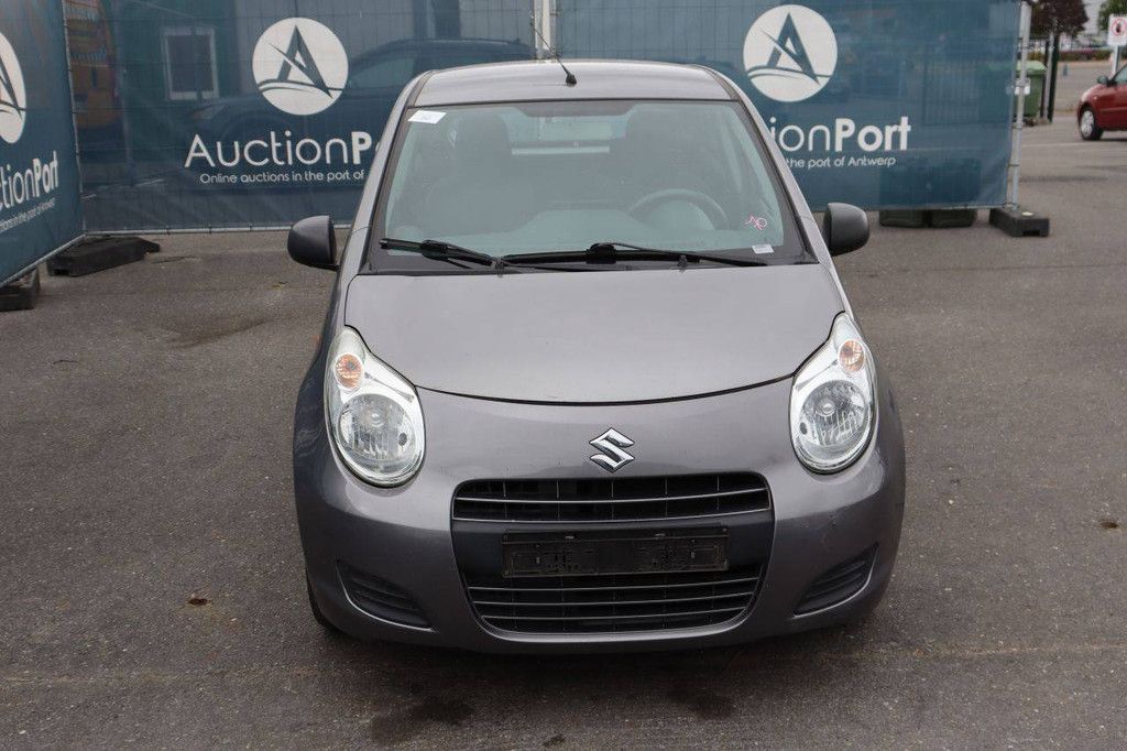 Suzuki Alto Pkw Benzin 68 PS 2012 (Margin)