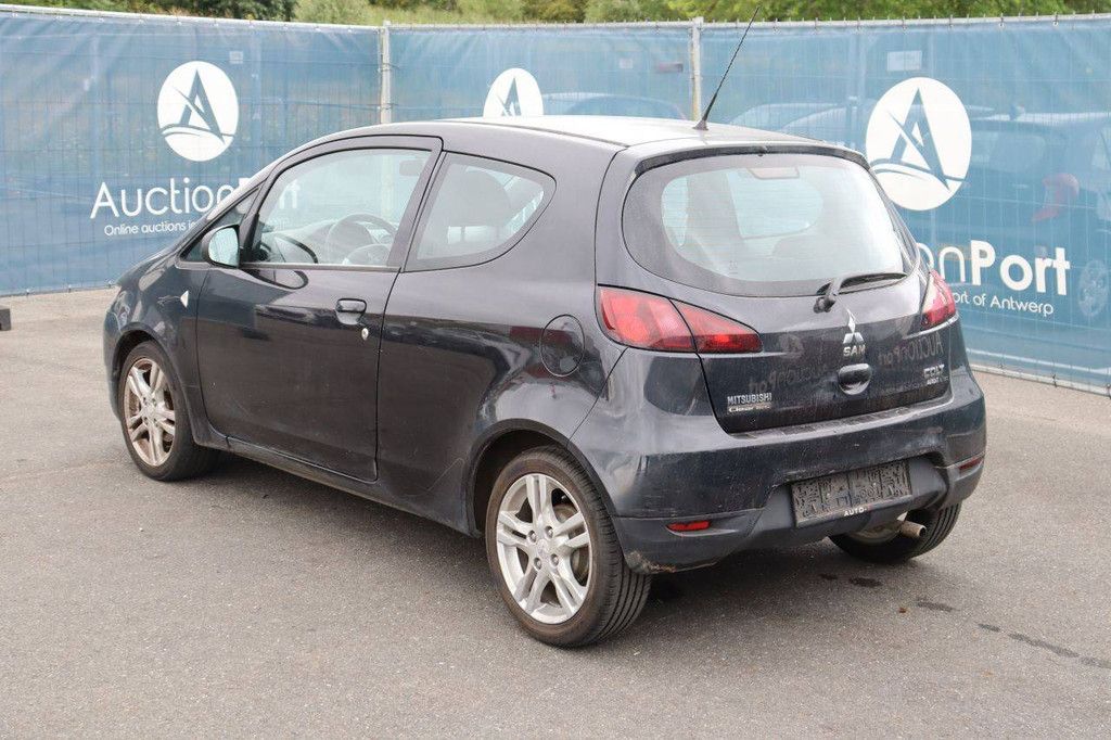 Mitsubishi Colt Benziner 75 PS Pkw 2012 (Margin)