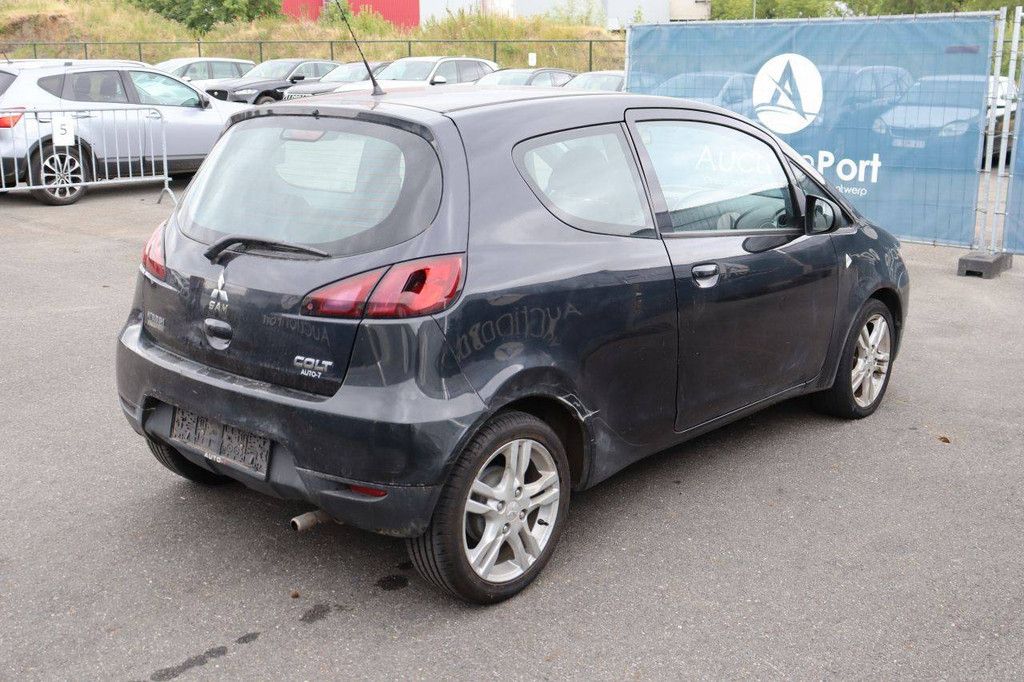 Mitsubishi Colt Benziner 75 PS Pkw 2012 (Margin)